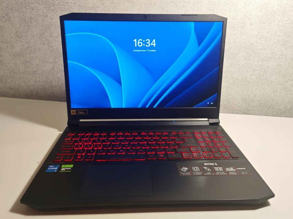 Игровой ноутбук Acer