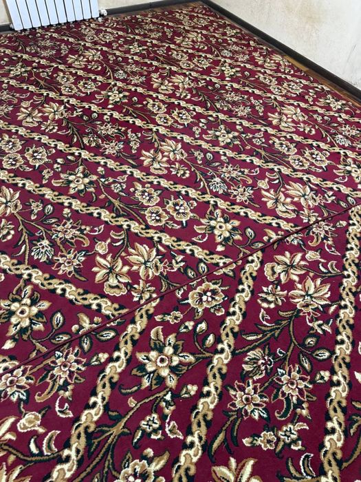 GILAMLAR SOTILADI   Turkman / Eroncha Qizil Gullik GILAMLAR