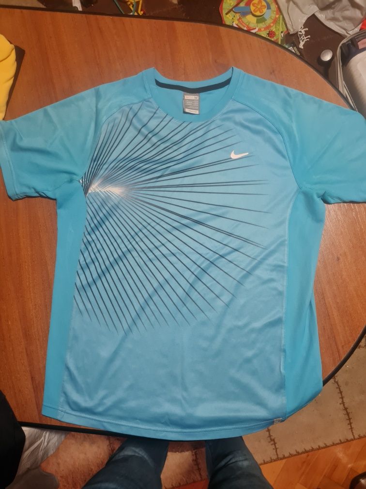 Tricou Nike tenis