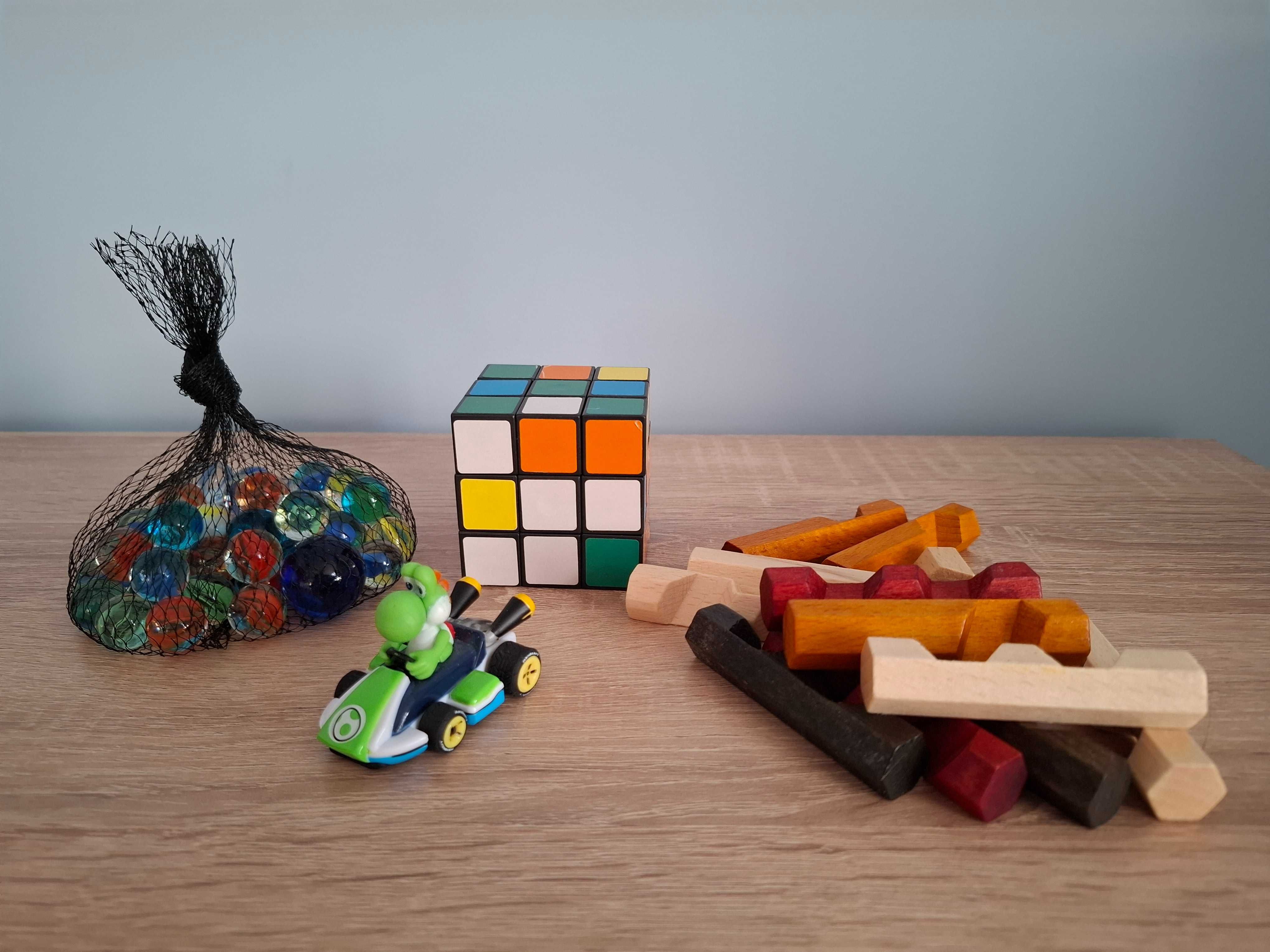Сетове с играчки за момче