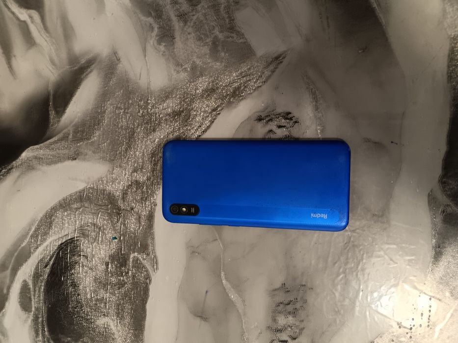 Телефон редми 128гб.