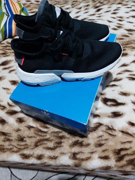 Adidas boost, mărimea 45