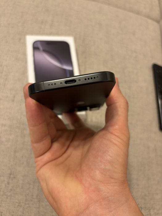 iphone 16 pro 128gb black titanium impecabil, factura/garantie VDF