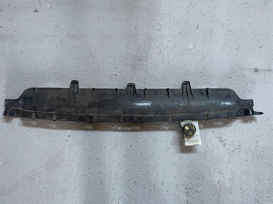 Masca, grila stergatoare Peugeot 308 2014+, stare perfecta