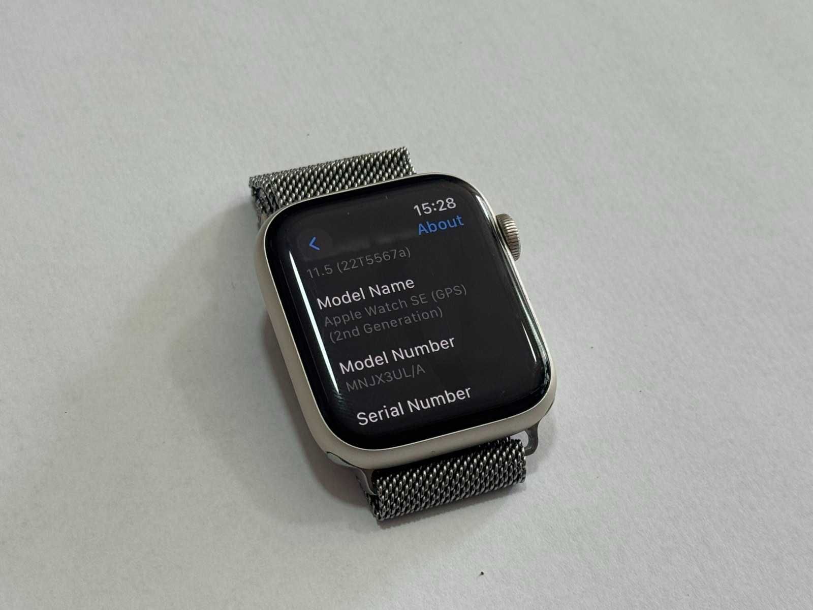 Смарт часовник Apple Watch SE (GPS) 2nd Gen