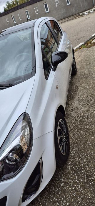 Vând Opel corsa automat