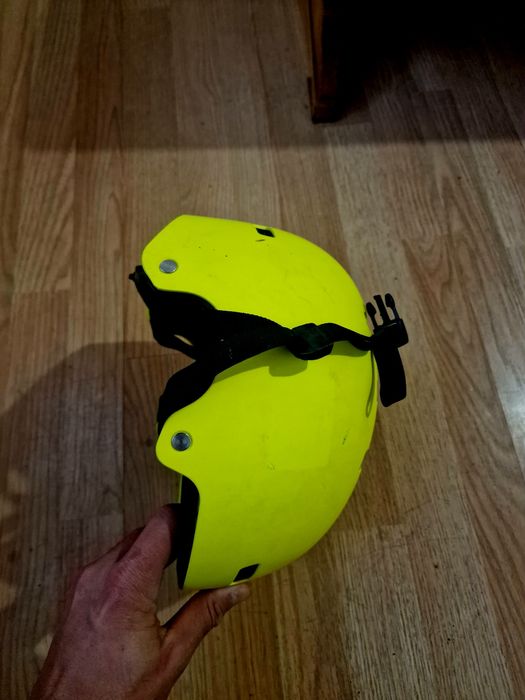 Каска bell перфектно състояния