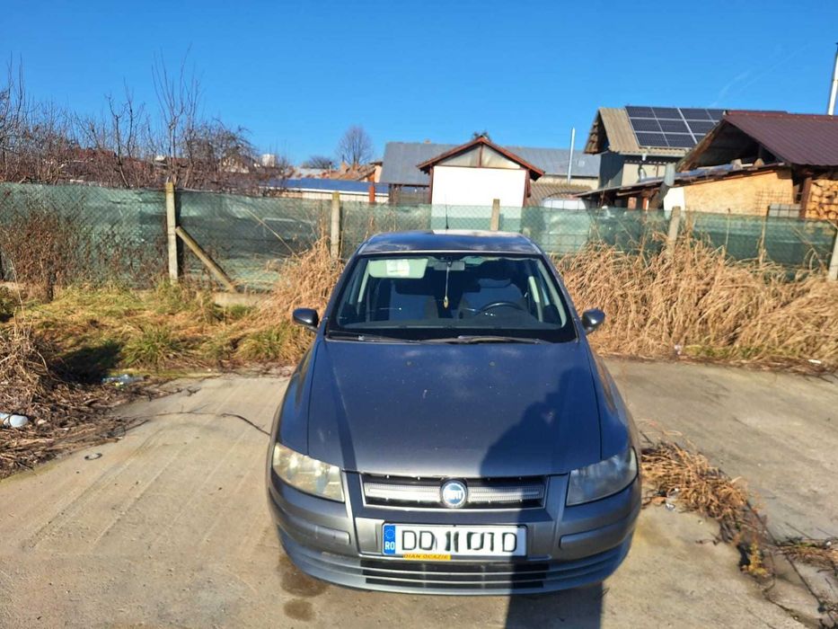 Vand FIAT STILO  2006 , MOTOR 1.9, Pentru Dezmembrari