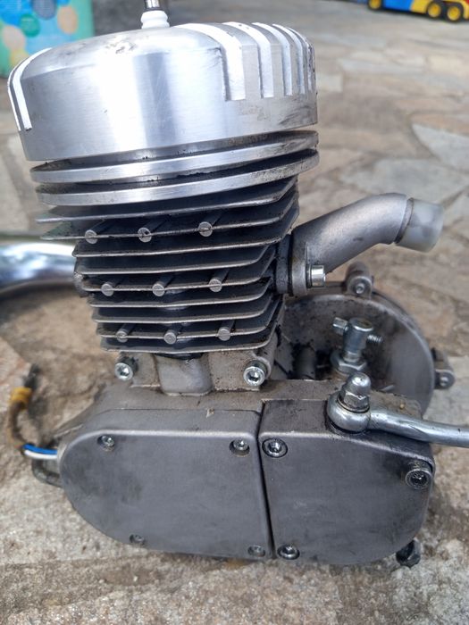 Продавам двигател за колело