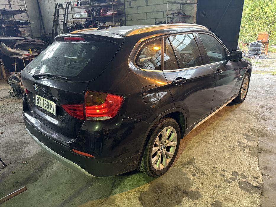 BMW X1 - 2.0 diesel 143cp - cutie automata - an fab 2011 - panoramic