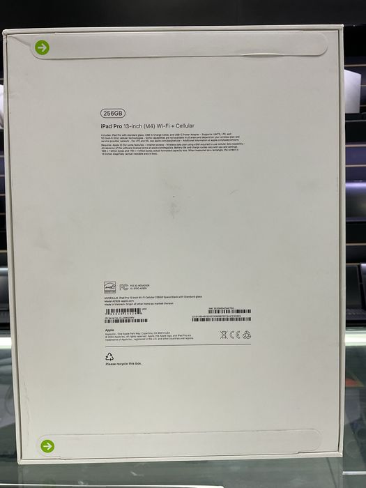 Yangi Apple iPad Pro M4 13" (Space Black) sotiladi narxi:1149$