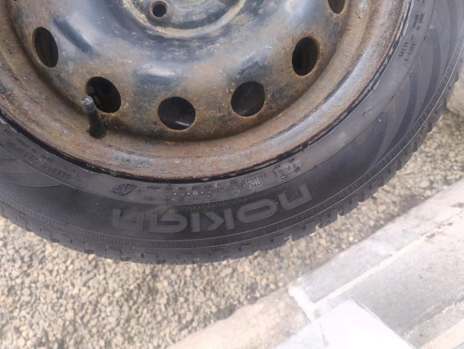Nokian 195 50 r15