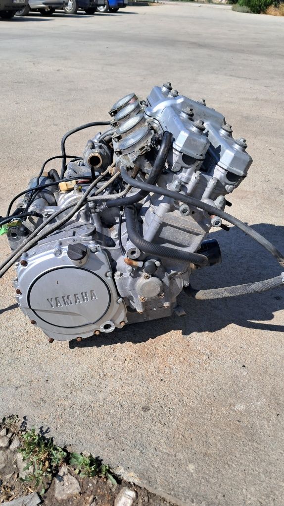 Двигател Yamaha yzf750