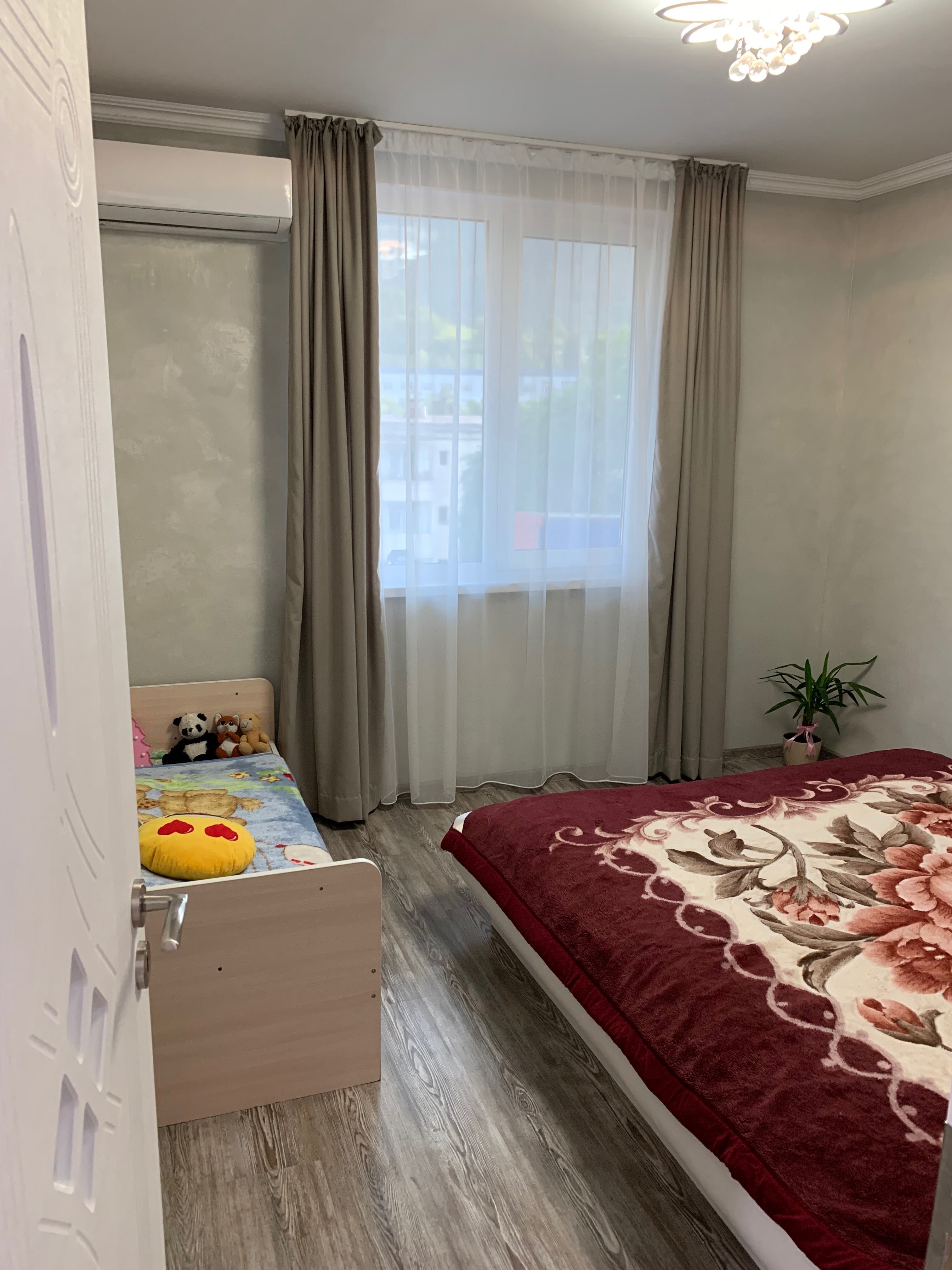 Етаж от къща 93кв. + 8.75кв. Мазе!