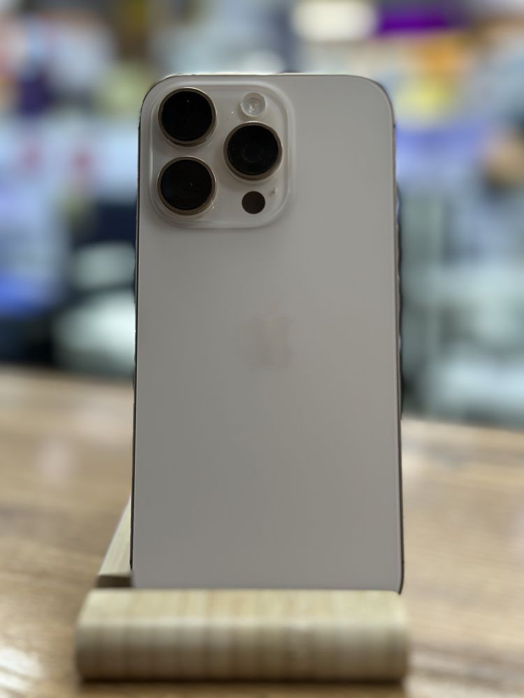 iphon 16 pro 256 десерт