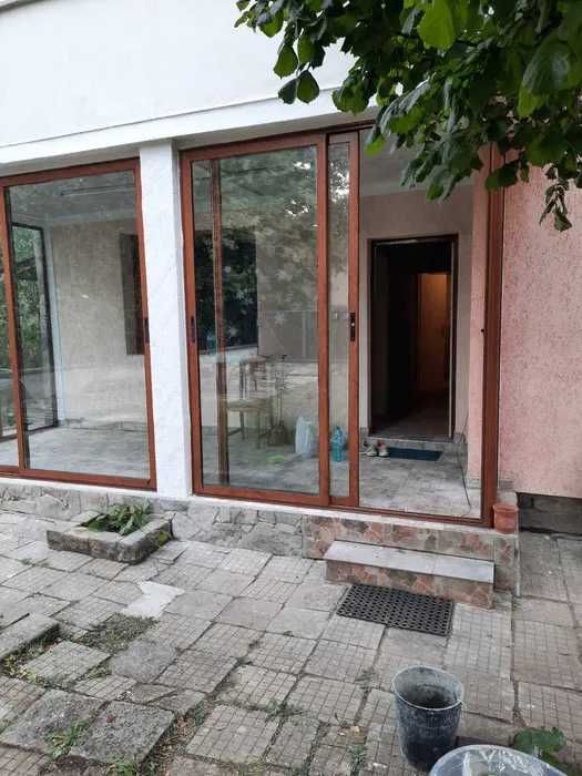 Дава се под наем Етаж от къща в София, Филиповци - 48 кв.м за 350 € - Снимка #2