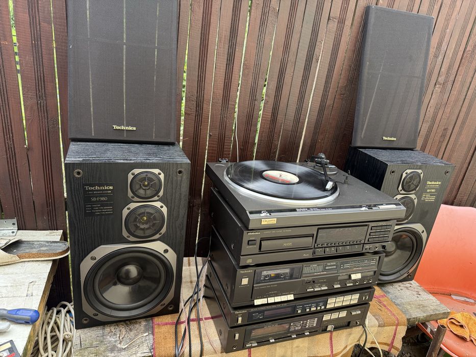 Linie technics  cu boxe