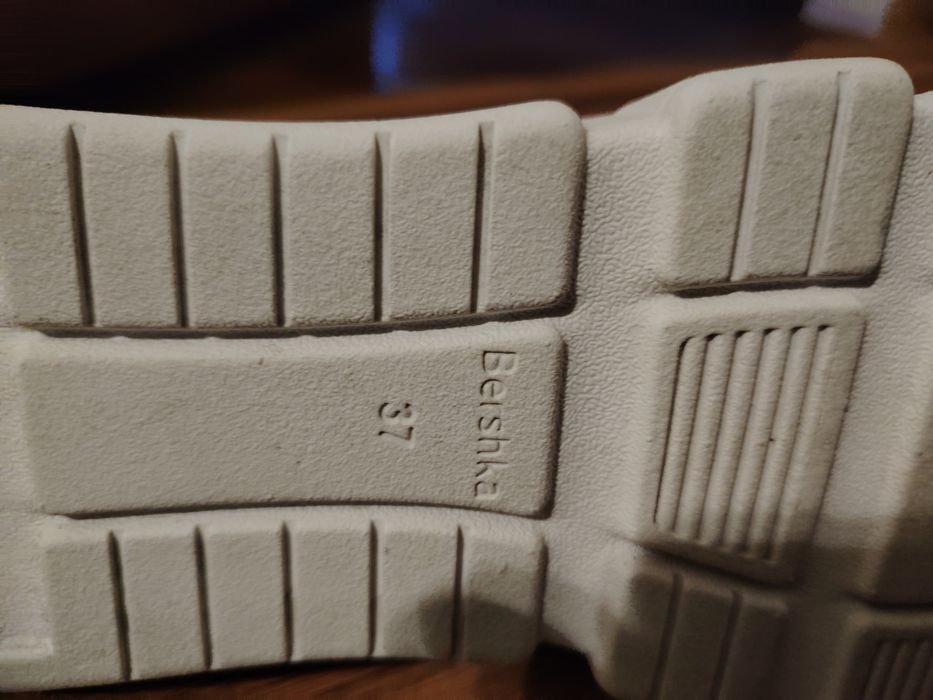 Pantof soseta bershka