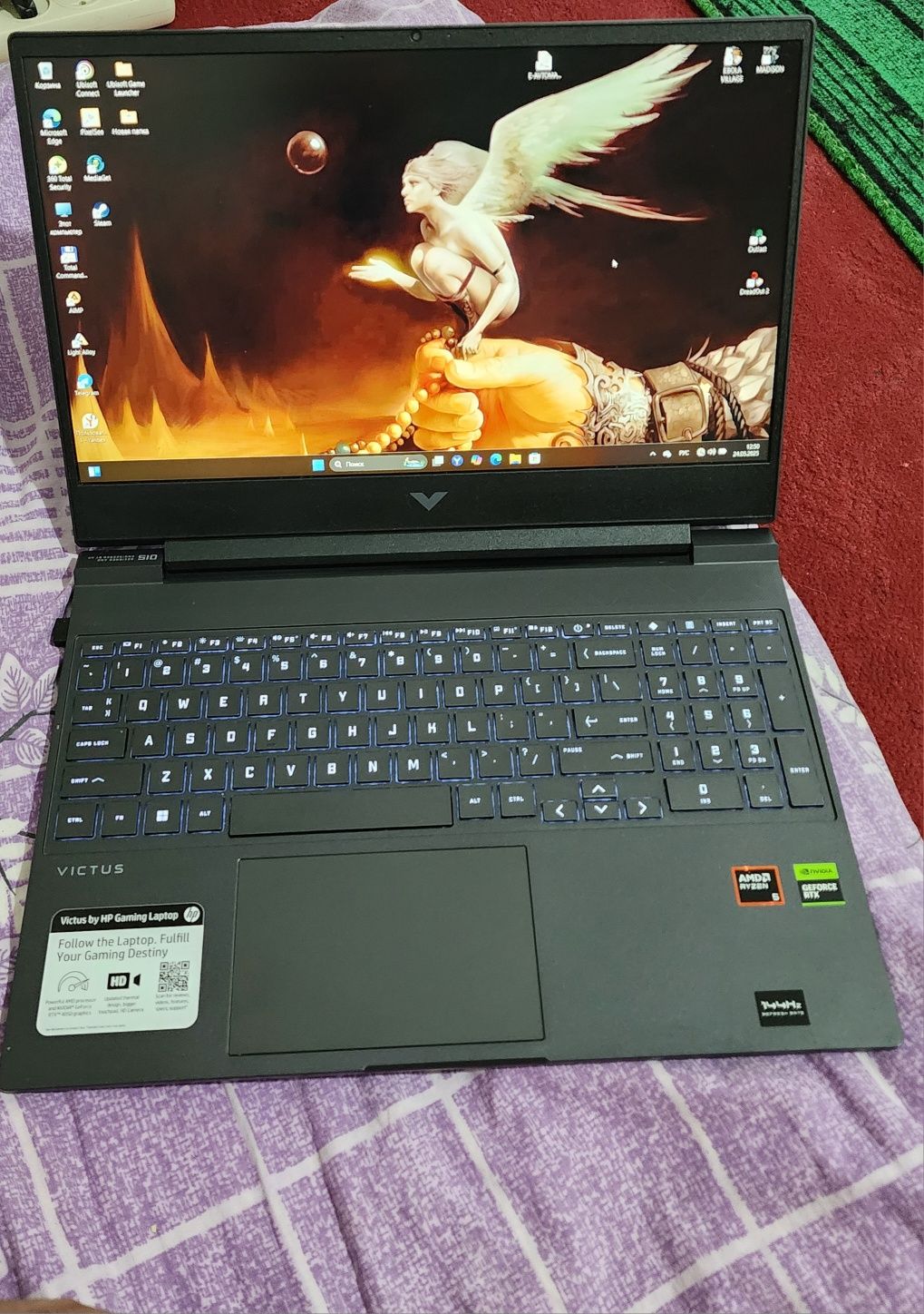 Ноутбук почти новый Viktus by Hp Gaming Laptop 15 fb 2082