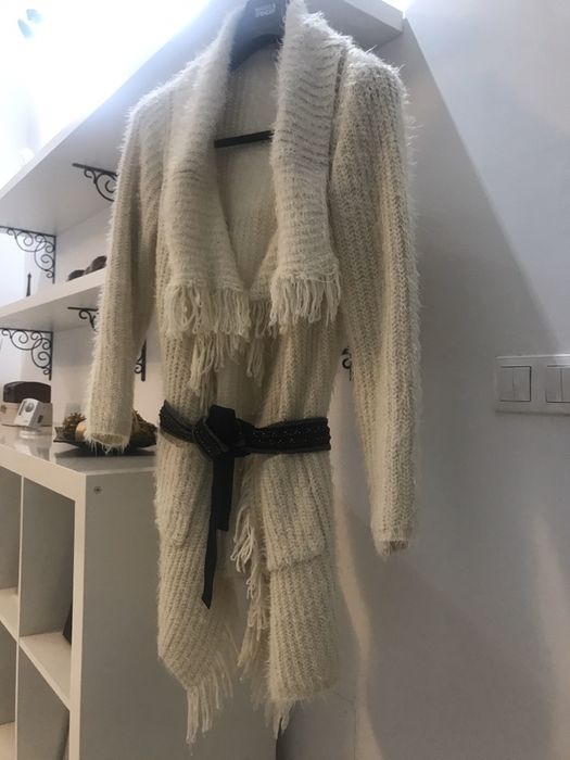 Cardigan model nou Etam