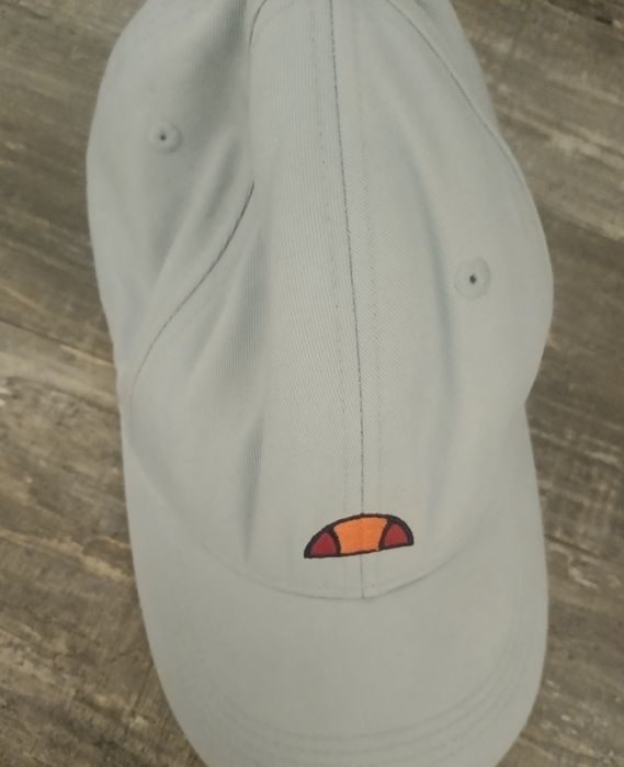 Кепка ellesse 8/10