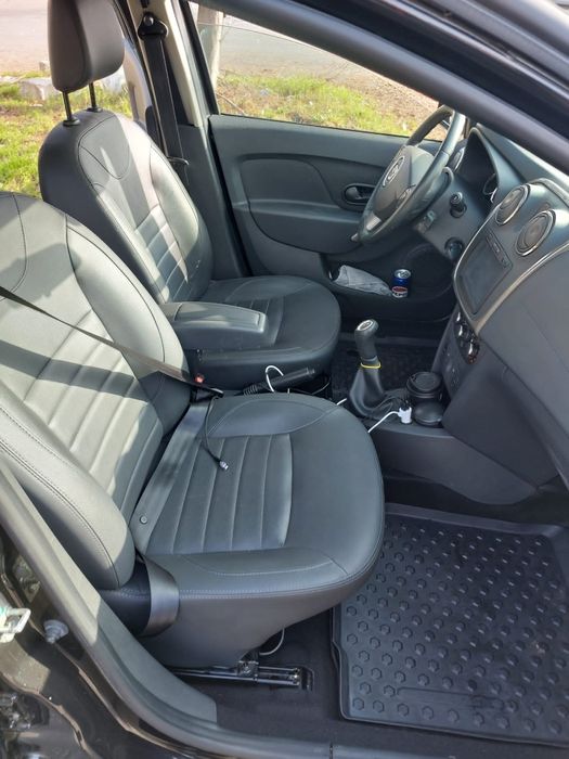 Dacia Logan 0.9 Tce MCV (2015)