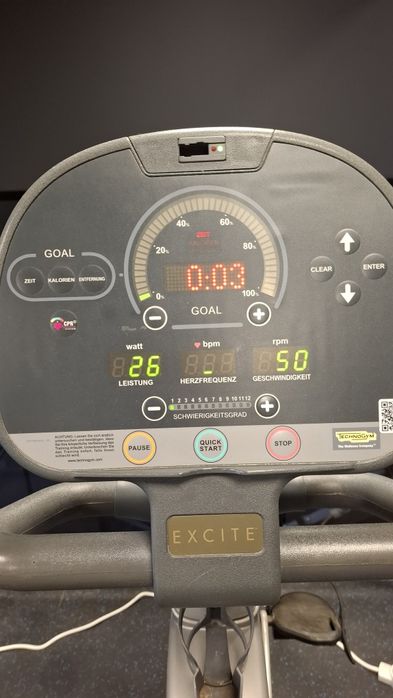 2 броя велоаргометри