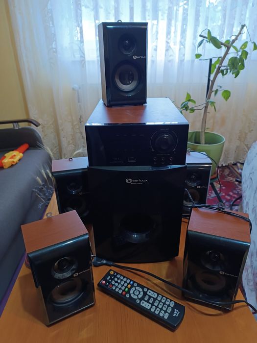 Vând combina muzicala