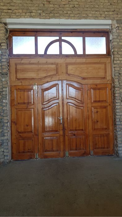 Дарвоза тахта яхши холатда