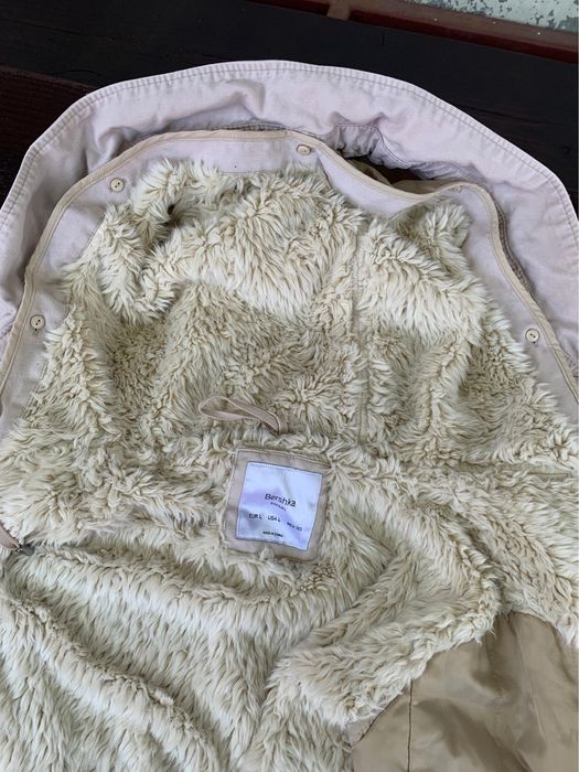 Parka damă Bershka L