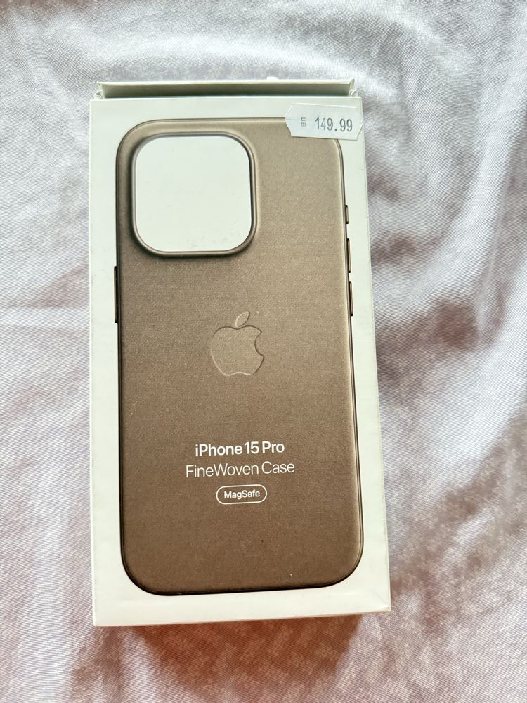 Оригинален кейс  iphone 15 pro