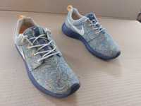 Nike RosheRun Liberty QS