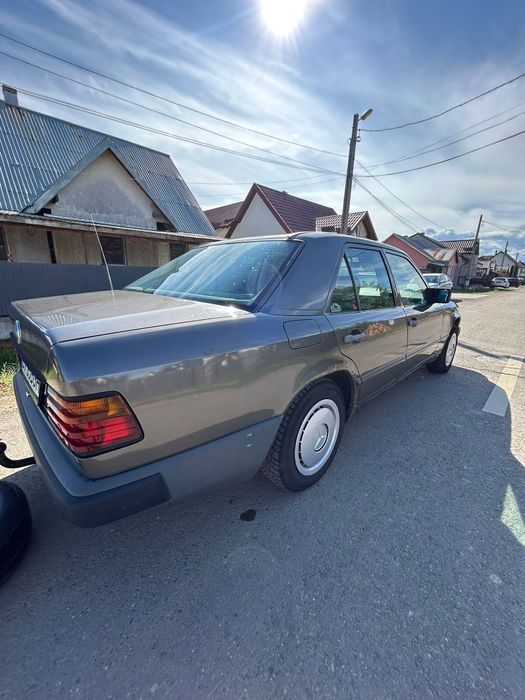 Mercedes Benz w124