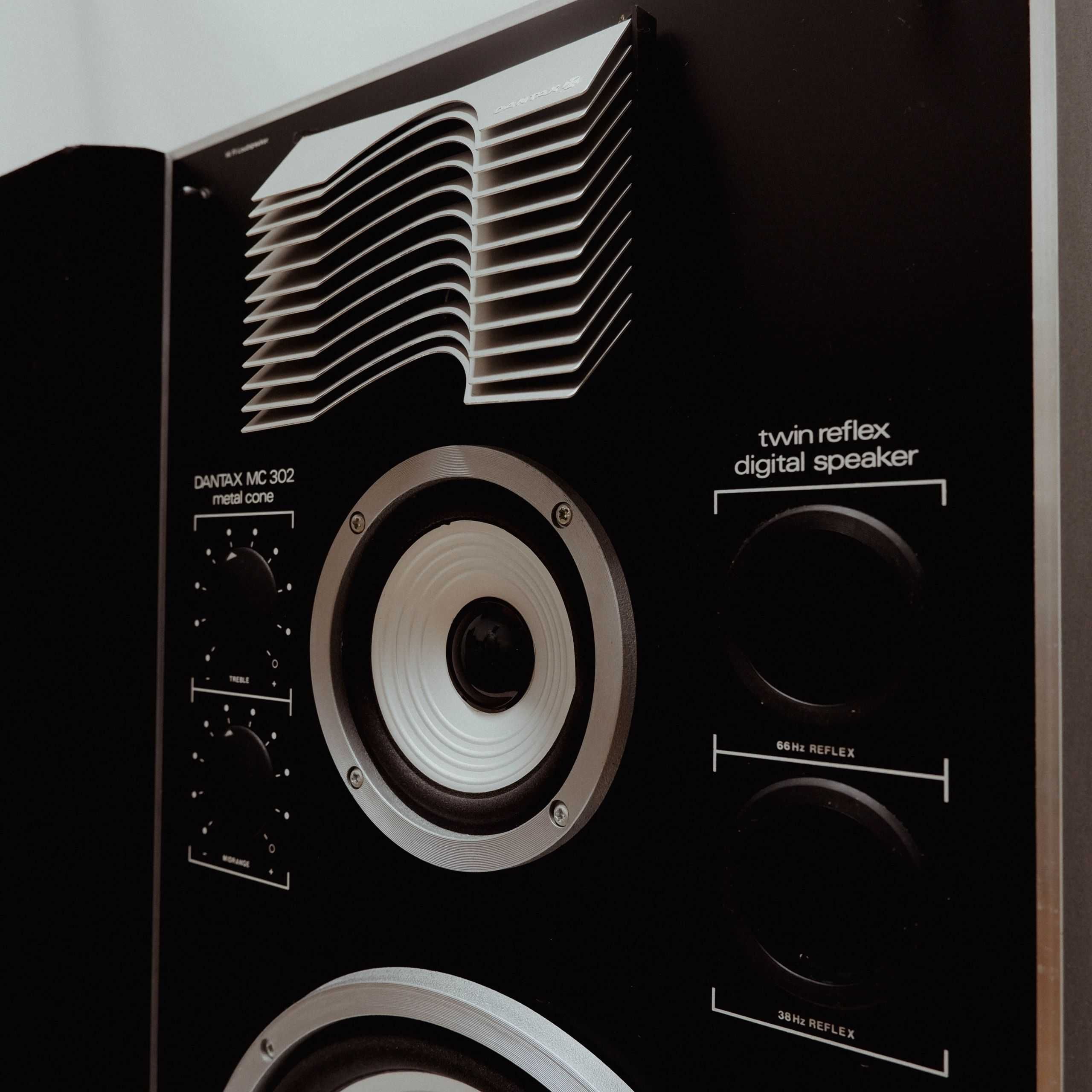 Boxe DANTAX  MC302