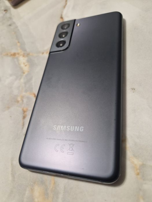 Samsung S21    5G