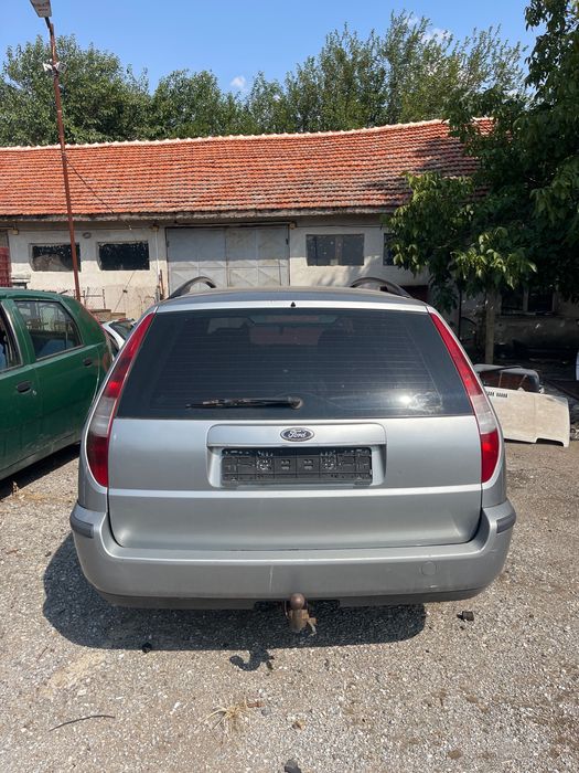 Ford Mondeo на части