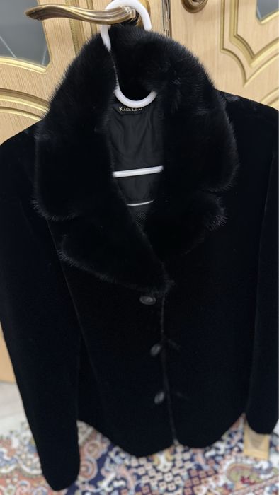 Продается новая шуба мужская