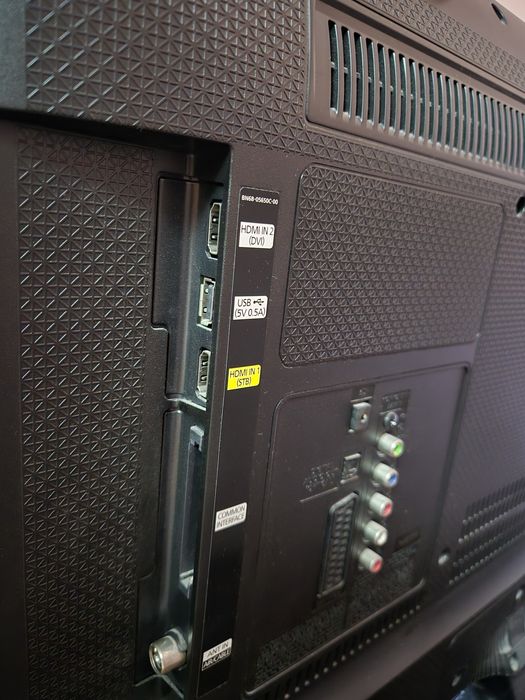 Televizor LED Samsung diagonală 80cm