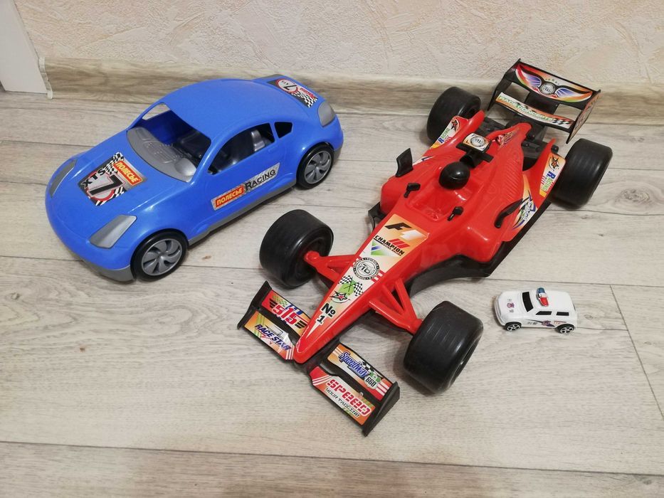 Игрушечные машинки пластик б/у