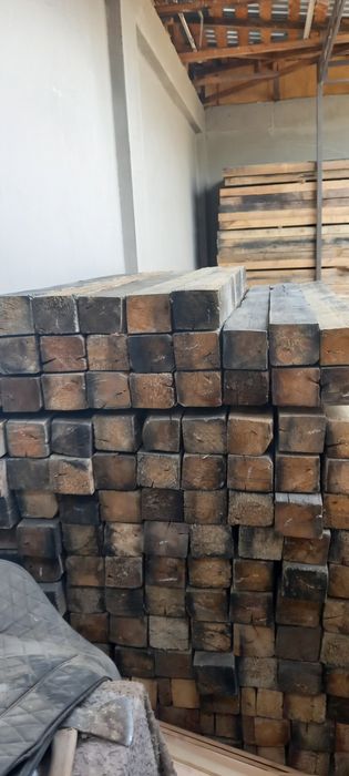 Buruslar taxtalar sotiladi.