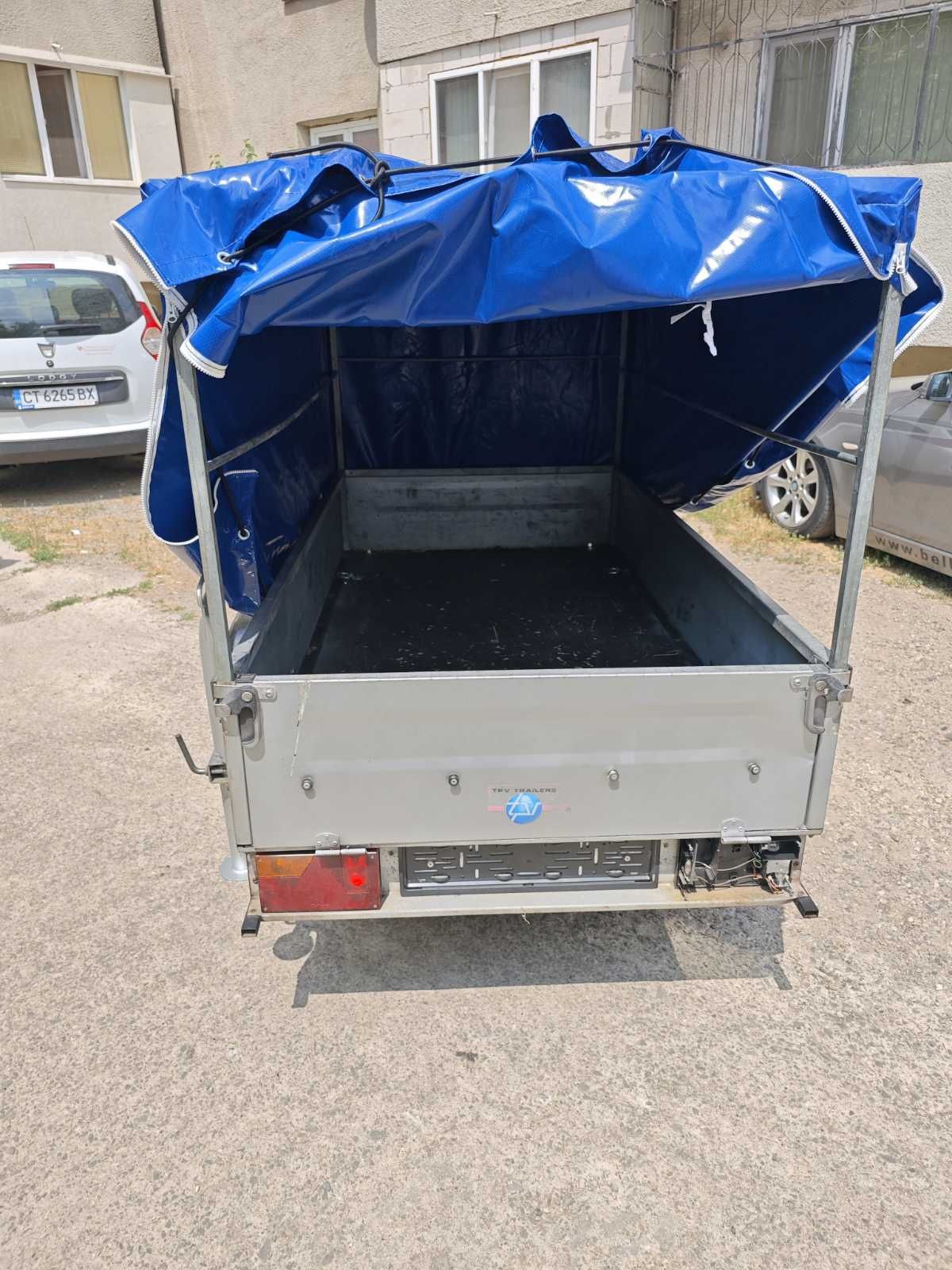 Продавам ремарке