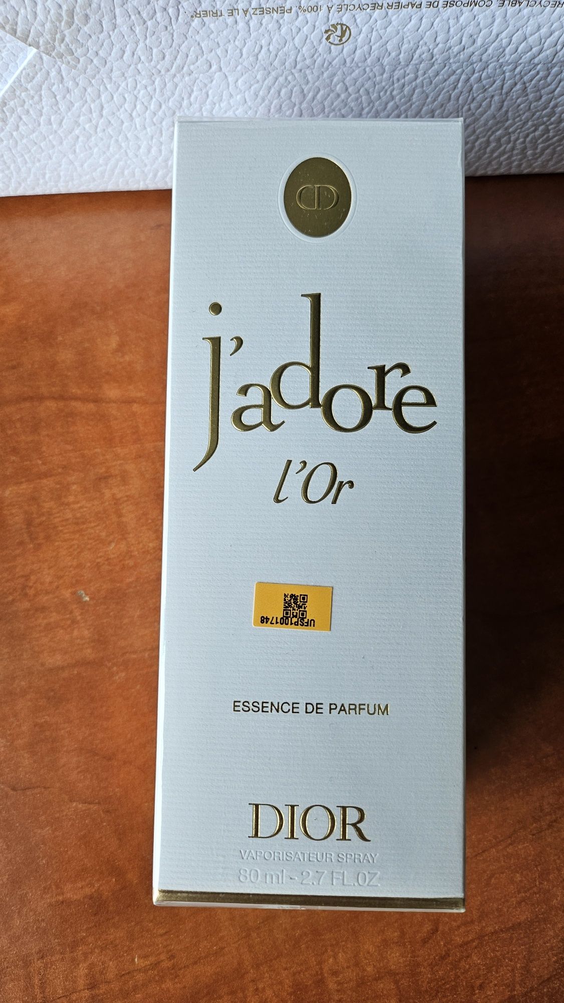 Парфюм J'adore l'Or чисто нов