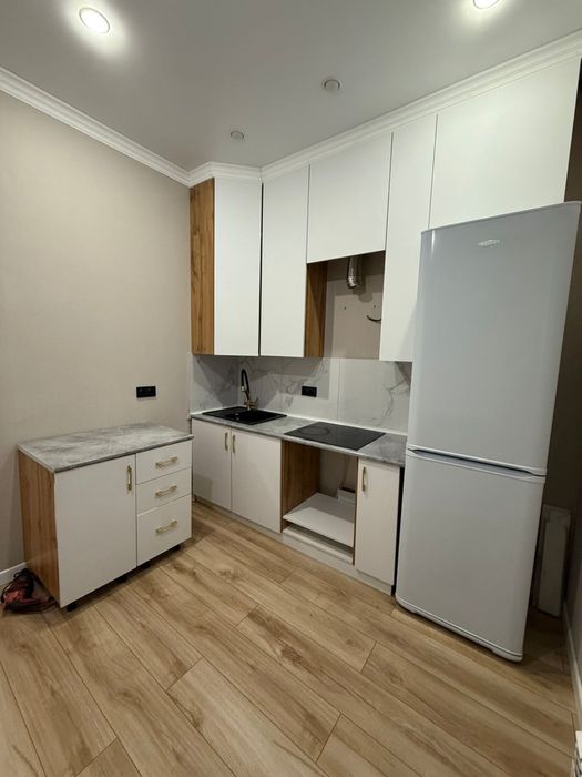 продам встроенную кухню