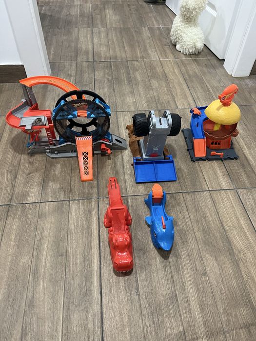 Писти Hot wheels