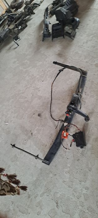 Vând Cârlig remorcare wv Passat B6 variant break vine cu modul