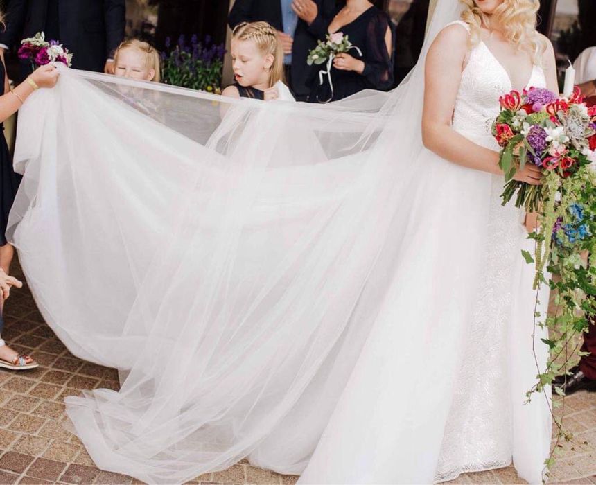 Vand rochie de mireasa SIA BRIDAL