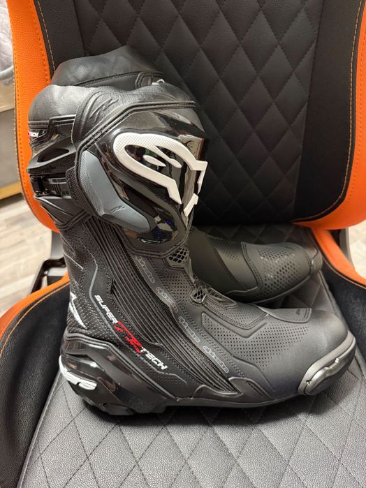 ALPINESTARS ботуши Supertech R Vented Black
