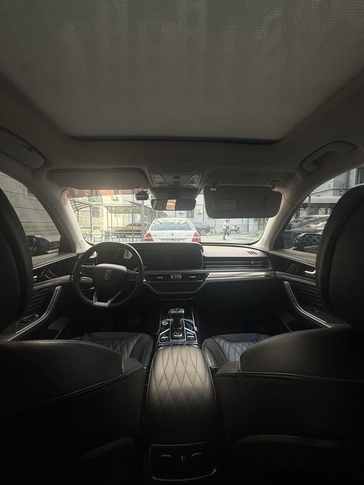 Hongqi h5 ideal mashina