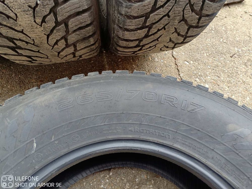 Зимни гуми Nokian Hakkapeliitta 9 SUV, 265/70 R17 от Toyota 4Runner.