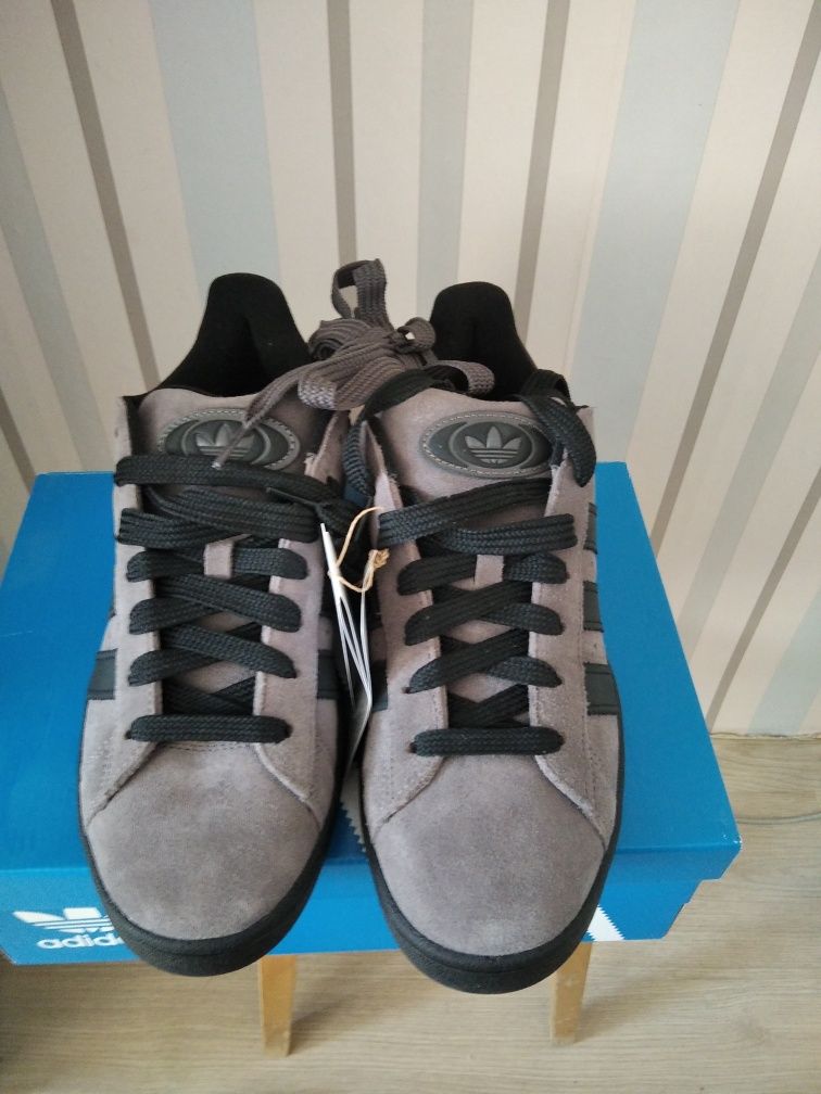 Маратонки Adidas